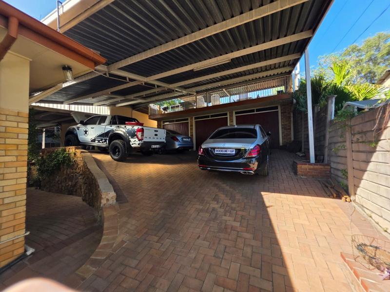 4 Bedroom Property for Sale in Pretoria Gardens Gauteng