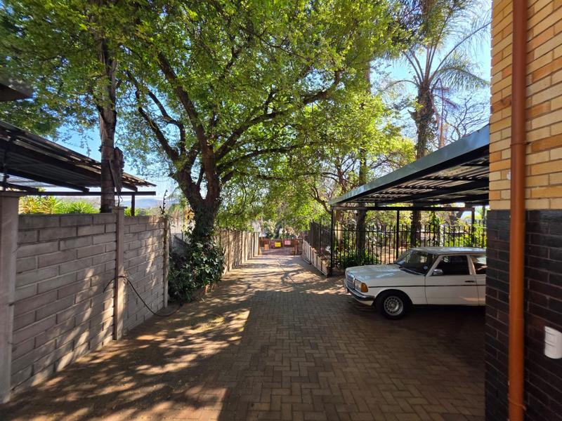 4 Bedroom Property for Sale in Pretoria Gardens Gauteng