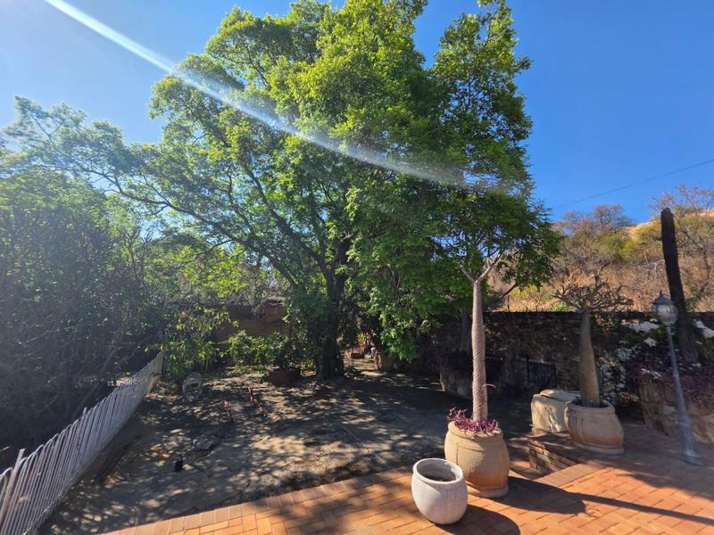 4 Bedroom Property for Sale in Pretoria Gardens Gauteng