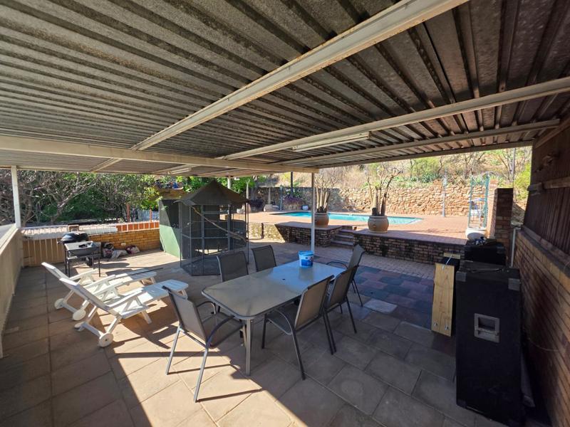 4 Bedroom Property for Sale in Pretoria Gardens Gauteng