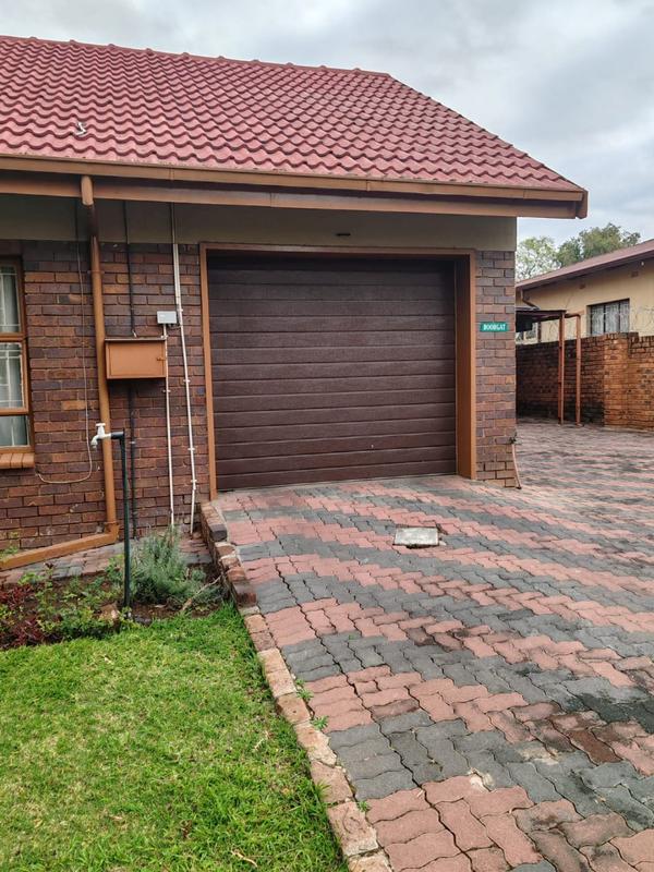 3 Bedroom Property for Sale in Pretoria Gardens Gauteng