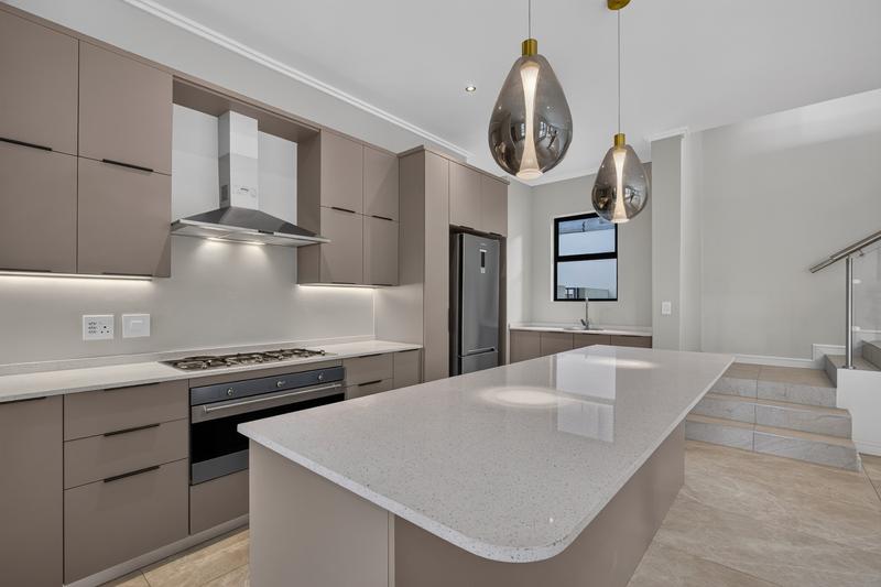 4 Bedroom Property for Sale in Bryanston Gauteng