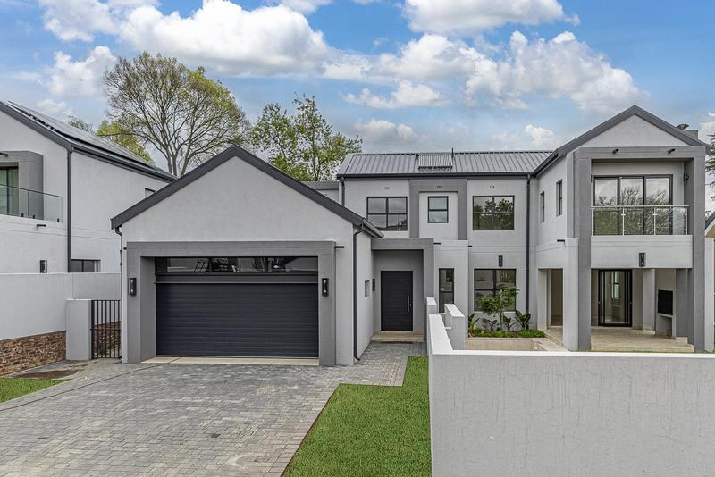 4 Bedroom Property for Sale in Bryanston Gauteng