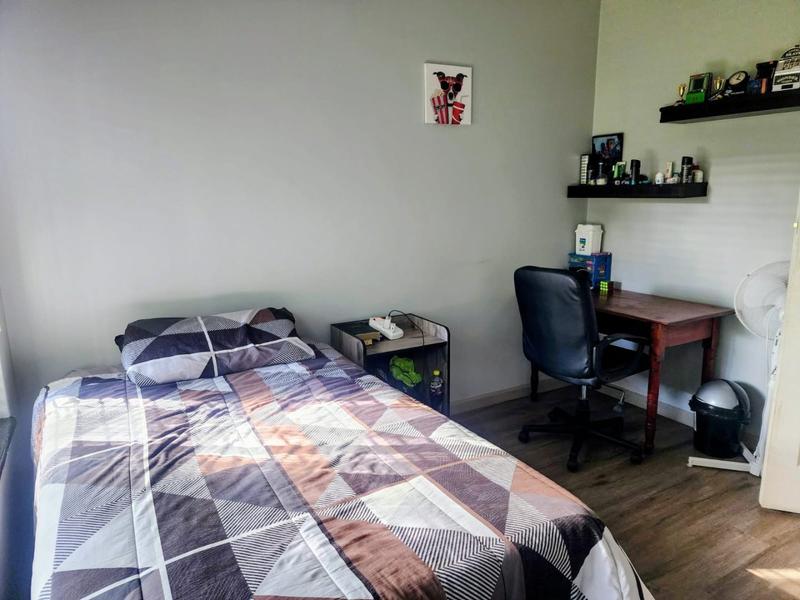 4 Bedroom Property for Sale in Helikonpark Gauteng