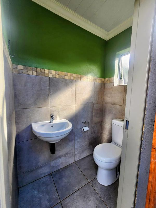4 Bedroom Property for Sale in Helikonpark Gauteng