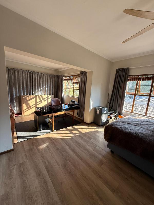 2 Bedroom Property for Sale in Bryanston Gauteng