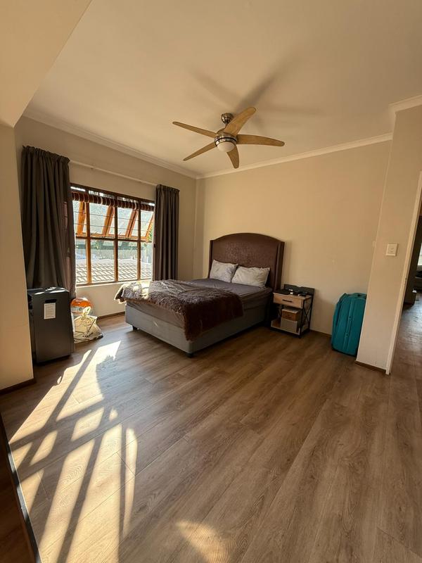 2 Bedroom Property for Sale in Bryanston Gauteng