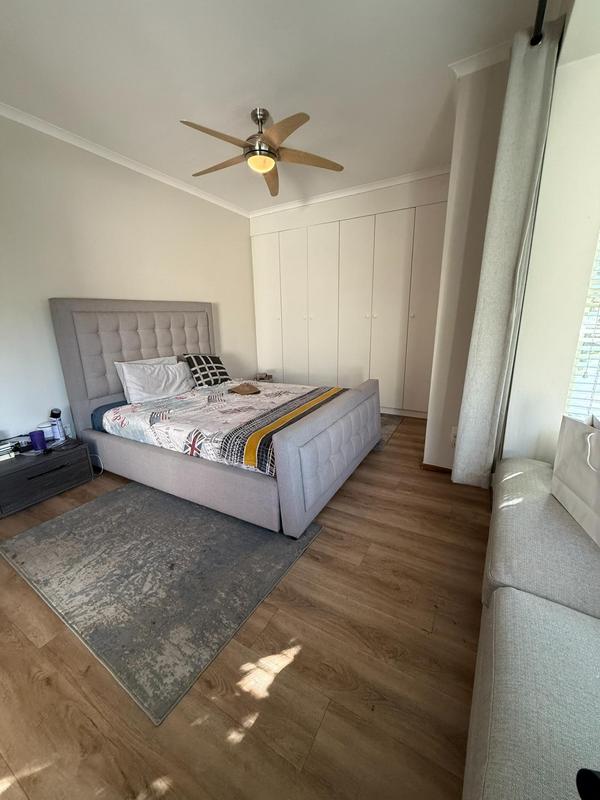 2 Bedroom Property for Sale in Bryanston Gauteng