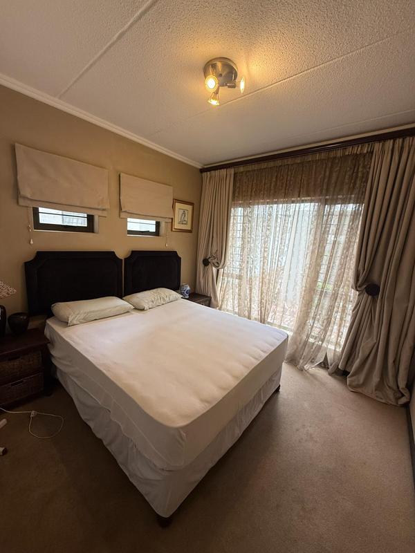 2 Bedroom Property for Sale in Bryanston Gauteng