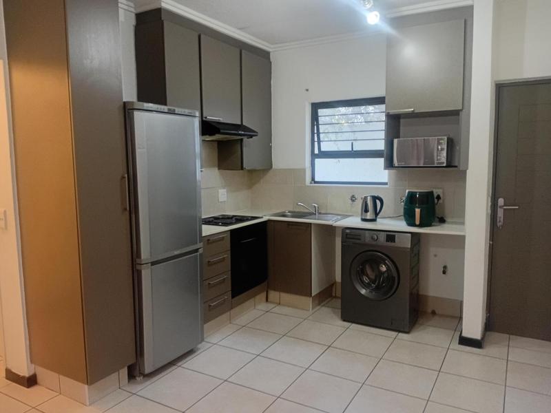 1 Bedroom Property for Sale in Lonehill Gauteng
