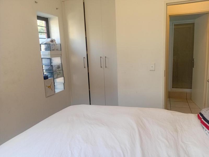1 Bedroom Property for Sale in Lonehill Gauteng