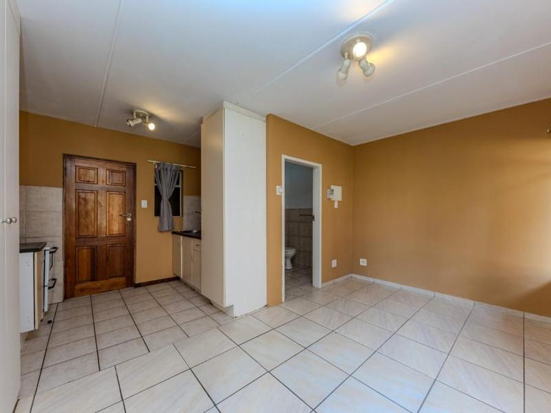 To Let 1 Bedroom Property for Rent in Auckland Park Gauteng