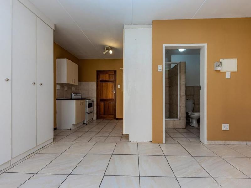 To Let 1 Bedroom Property for Rent in Auckland Park Gauteng