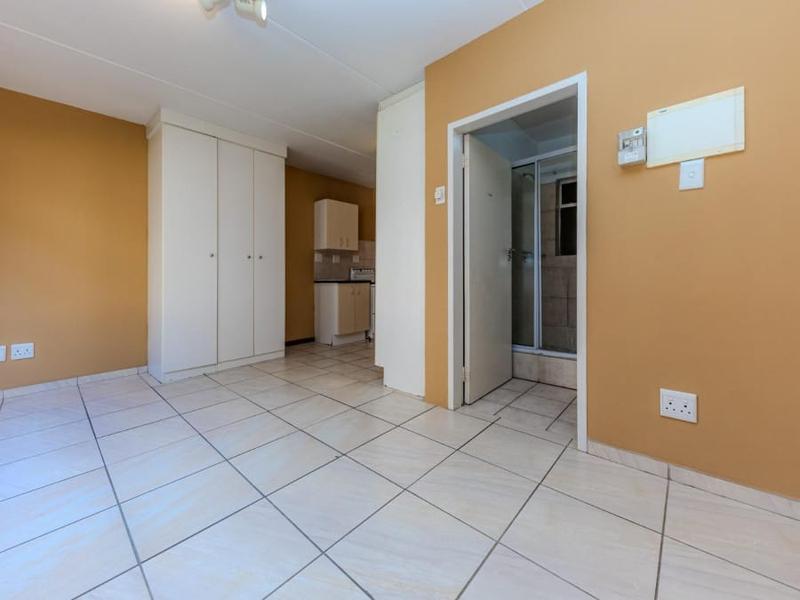 To Let 1 Bedroom Property for Rent in Auckland Park Gauteng