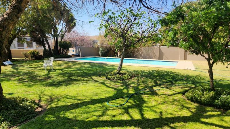 2 Bedroom Property for Sale in Lonehill Gauteng