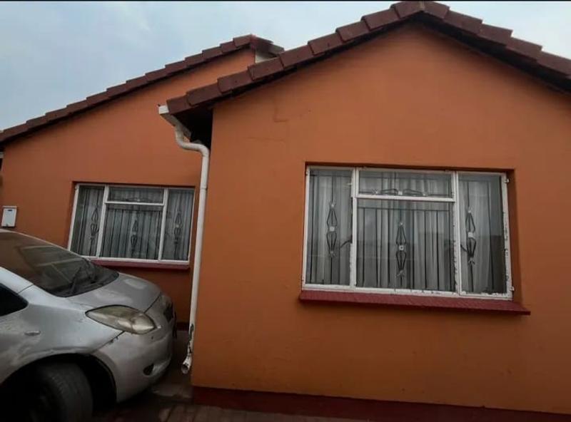 2 Bedroom Property for Sale in Vosloorus Ext 25 Gauteng