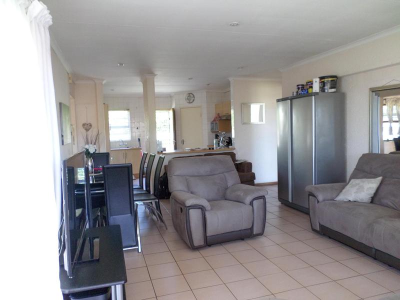 To Let 2 Bedroom Property for Rent in Northwold Gauteng
