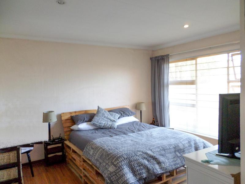 To Let 2 Bedroom Property for Rent in Northwold Gauteng