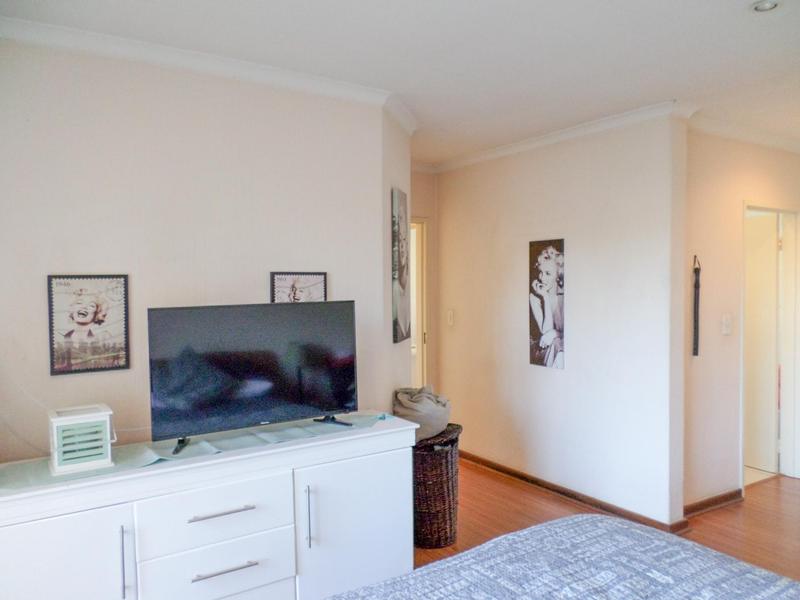 To Let 2 Bedroom Property for Rent in Northwold Gauteng