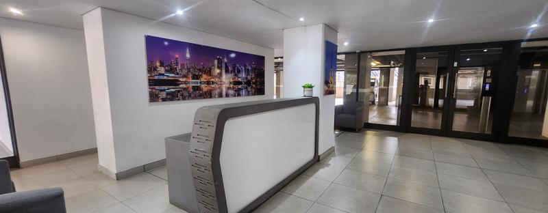 To Let 2 Bedroom Property for Rent in Bedfordview Gauteng