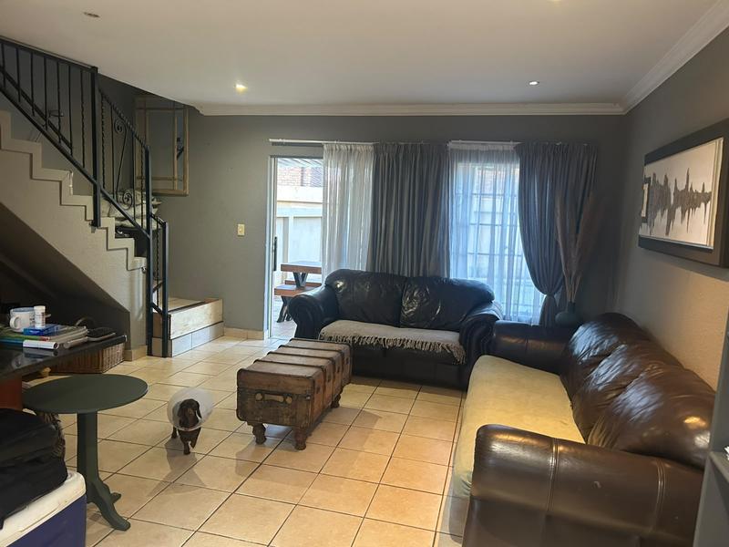 To Let 2 Bedroom Property for Rent in Annlin Gauteng