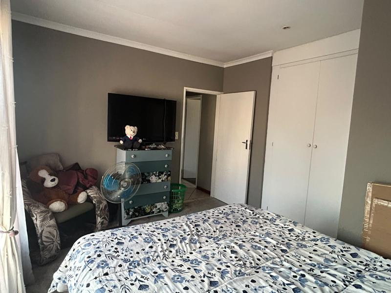 To Let 2 Bedroom Property for Rent in Annlin Gauteng