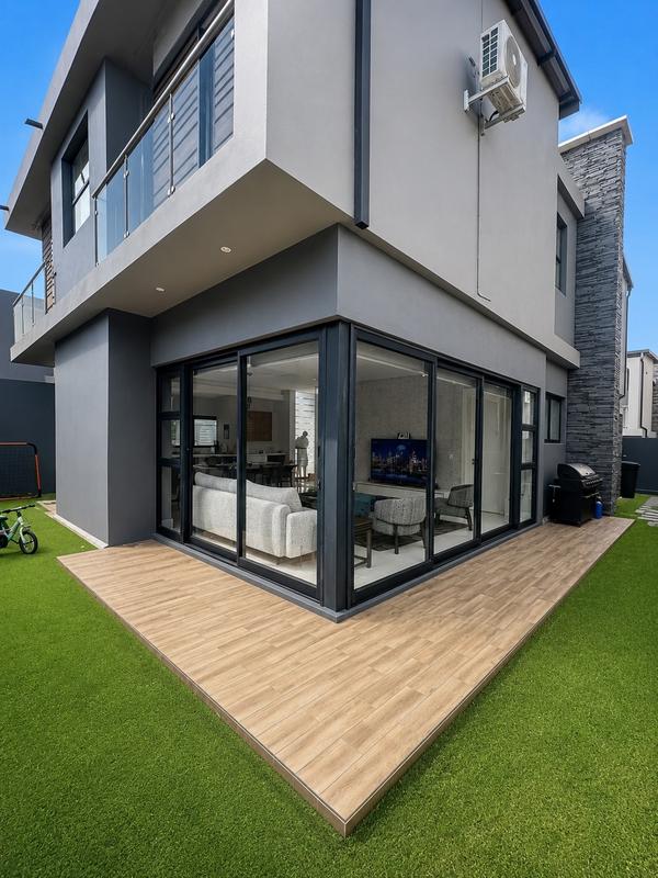 To Let 3 Bedroom Property for Rent in Eltonhill Gauteng