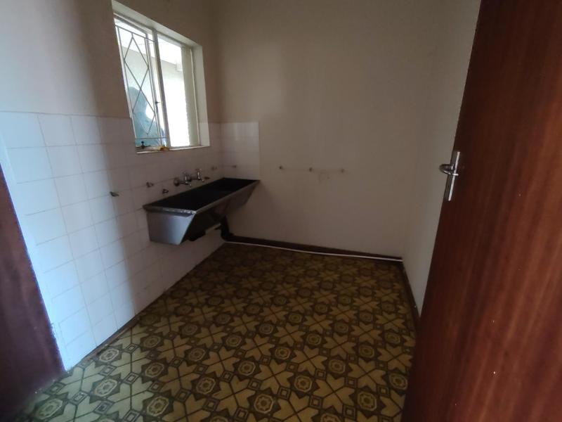 4 Bedroom Property for Sale in Dawnview Gauteng