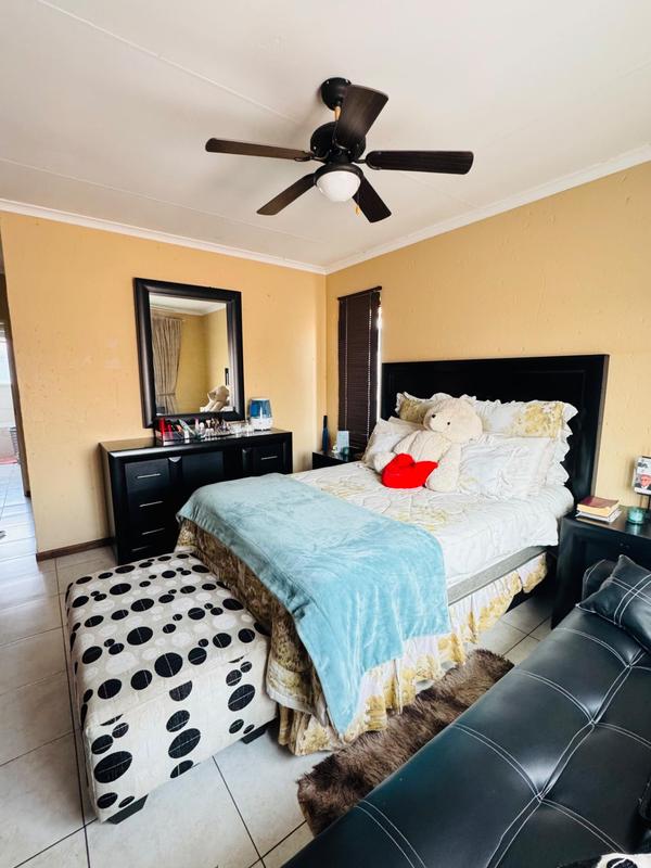 3 Bedroom Property for Sale in Helderwyk Gauteng