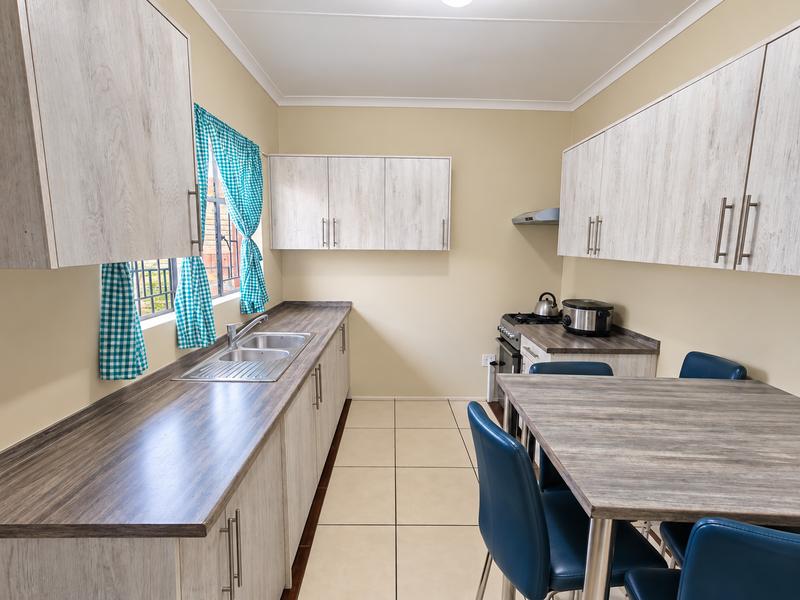 4 Bedroom Property for Sale in Heuweloord Gauteng