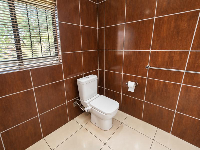 4 Bedroom Property for Sale in Heuweloord Gauteng