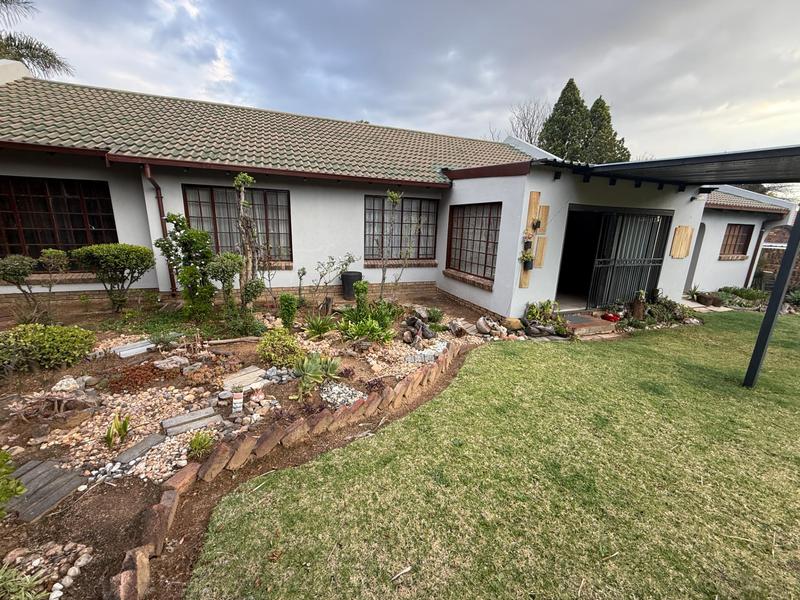 3 Bedroom Property for Sale in The Reeds Gauteng
