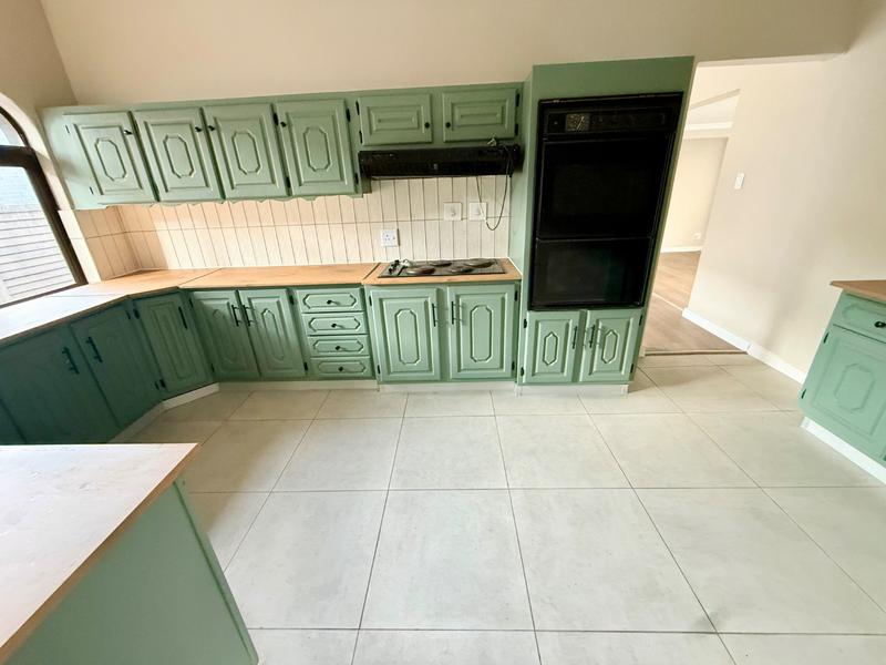 4 Bedroom Property for Sale in Vanderbijlpark SE 3 Gauteng