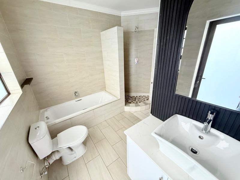 4 Bedroom Property for Sale in Vanderbijlpark SE 3 Gauteng