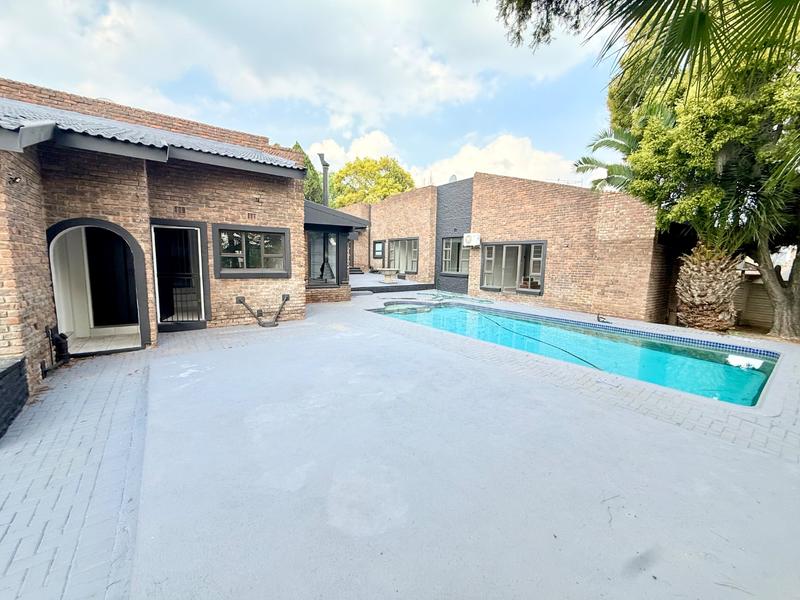 4 Bedroom Property for Sale in Vanderbijlpark SE 3 Gauteng