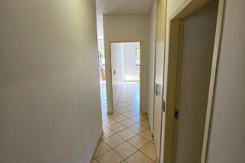 To Let 3 Bedroom Property for Rent in Menlo Park Gauteng