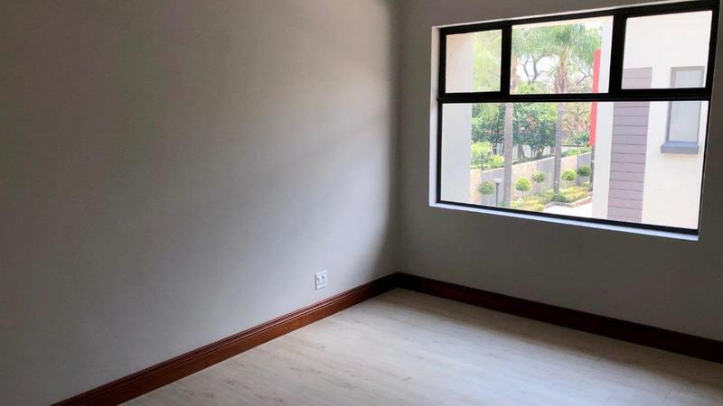 To Let 4 Bedroom Property for Rent in Waterkloof A H Gauteng