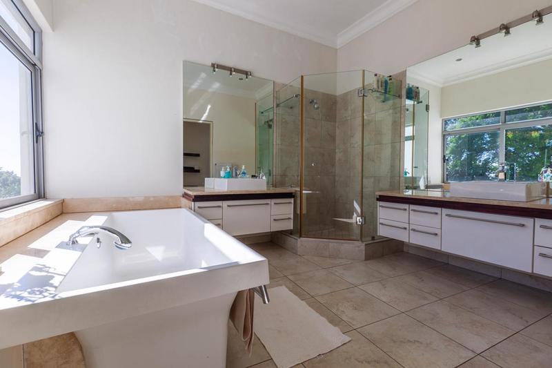 To Let 6 Bedroom Property for Rent in Waterkloof Ridge Gauteng