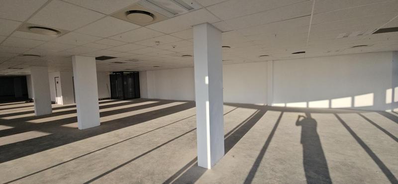 To Let Commercial Property for Rent in Vorna Valley Gauteng