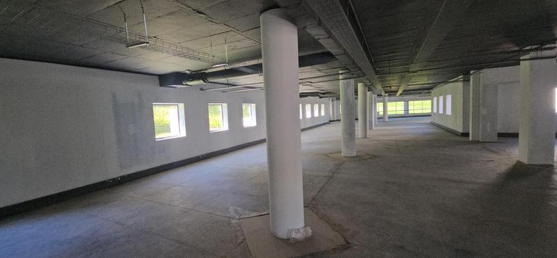 To Let Commercial Property for Rent in Vorna Valley Gauteng