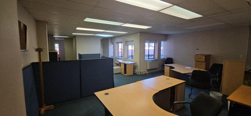 To Let Commercial Property for Rent in Vorna Valley Gauteng