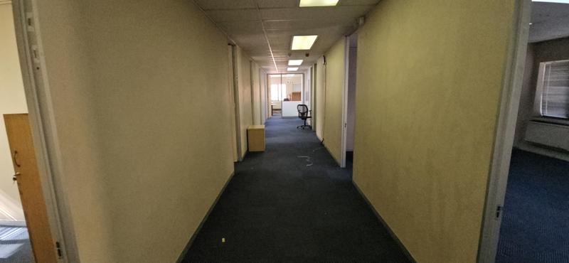 To Let Commercial Property for Rent in Vorna Valley Gauteng