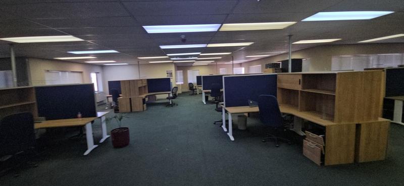 To Let Commercial Property for Rent in Vorna Valley Gauteng