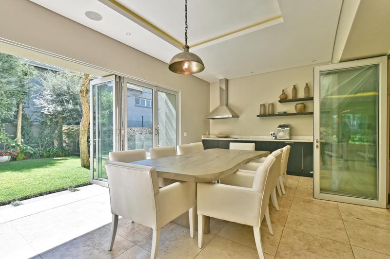 4 Bedroom Property for Sale in Atholl Gauteng