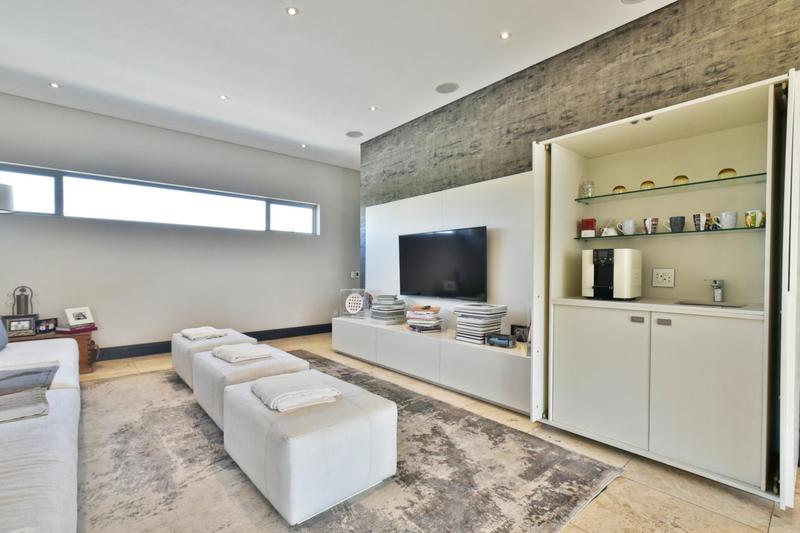 4 Bedroom Property for Sale in Atholl Gauteng
