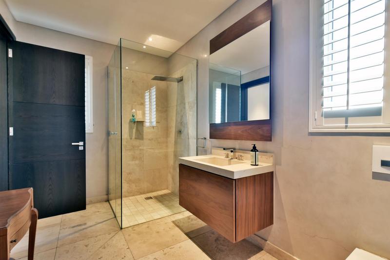4 Bedroom Property for Sale in Atholl Gauteng
