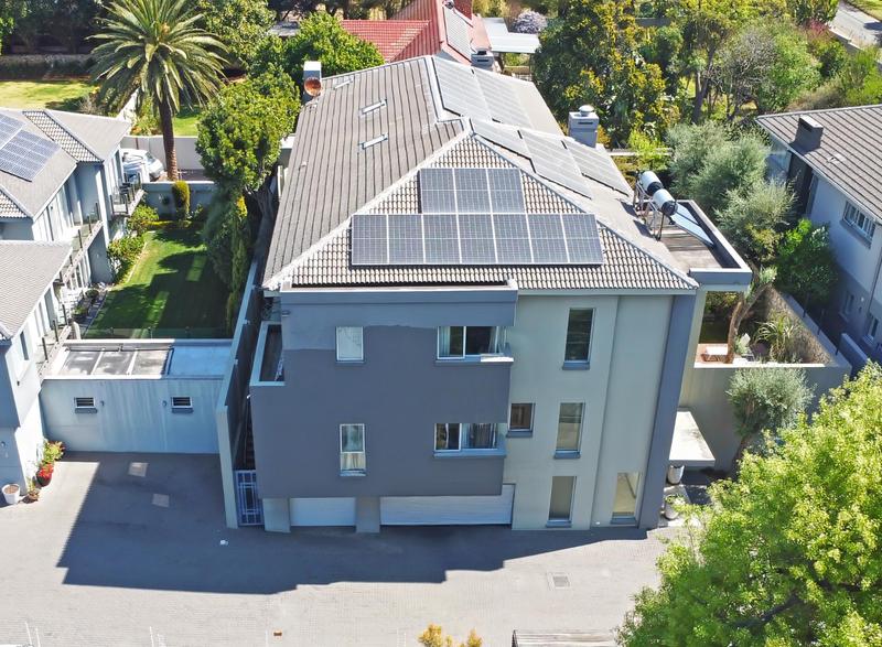 4 Bedroom Property for Sale in Atholl Gauteng