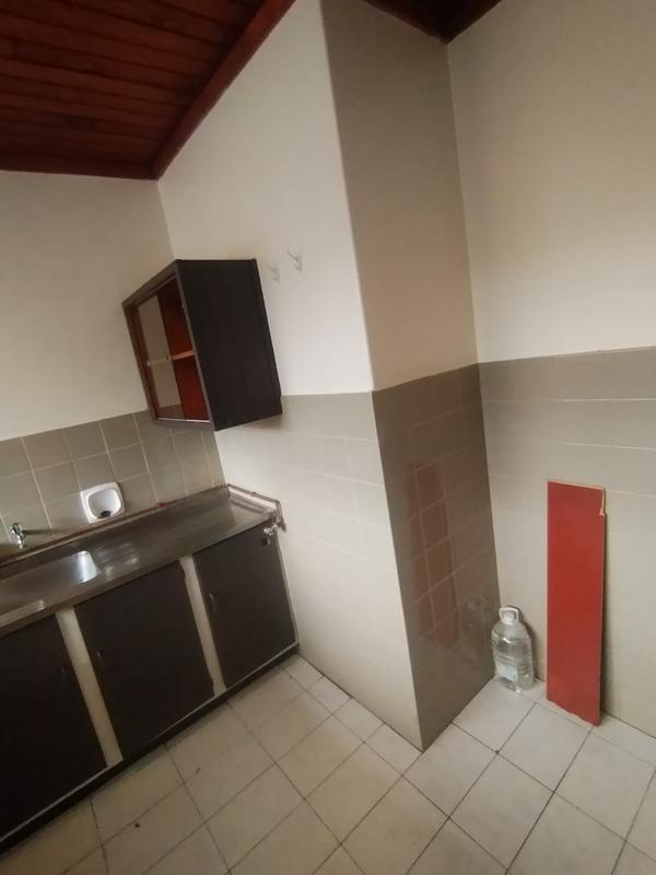 To Let 1 Bedroom Property for Rent in Windsor Gauteng