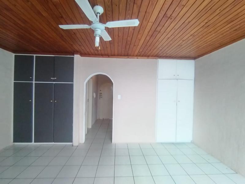 To Let 1 Bedroom Property for Rent in Windsor Gauteng