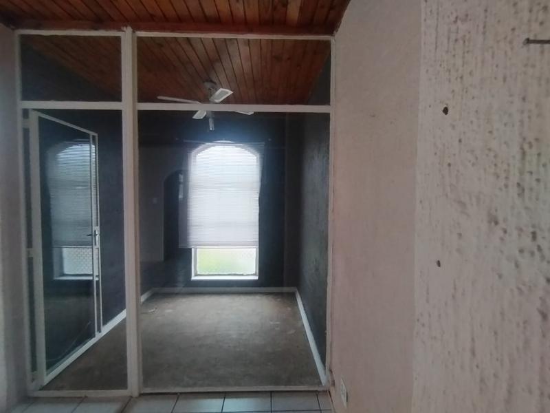 To Let 1 Bedroom Property for Rent in Windsor Gauteng